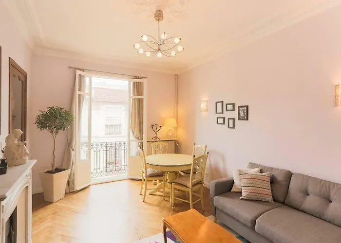 Appartement Carre D\'Or